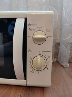 Рабочая микроволновая печь Vitek