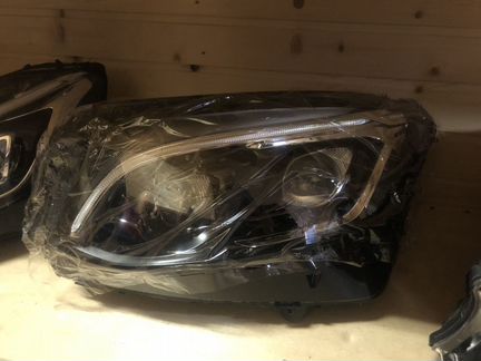 Фара левая Mercedes GLC 253 W253
