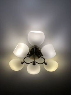 Светильник потолочный 6 и 8 ламп