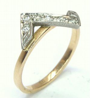 Золотое кольцо 585 пробы с бриллиантами 0.14 ct