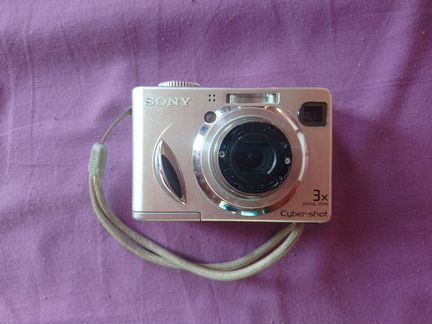 Фотоаппарат Sony DSC-W7