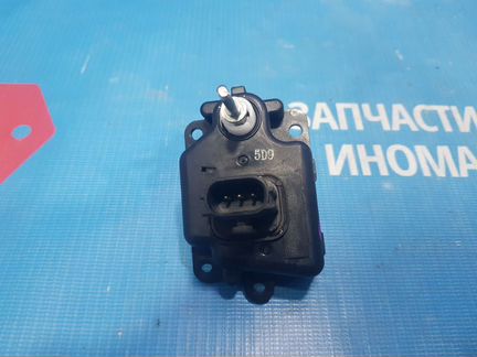 Subaru Forester SG 05-08 Корректор фары