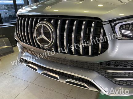 Радиаторах решётка GT дизайн на GLE167 гле167