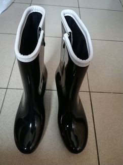 Новые резиновые лакированные keddo, танкетка, торг
