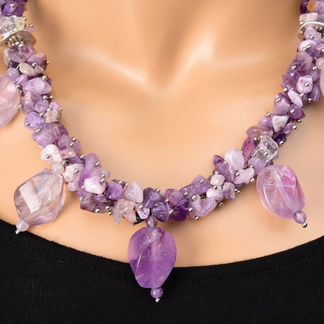 Бусы из натуральных камней