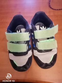 Кроссовки Adidas 24р