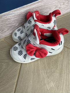 Кроссовки Adidas Disney 25р