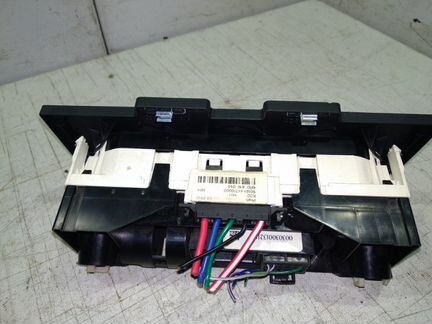 Блок управления отопителем Volkswagen Polo