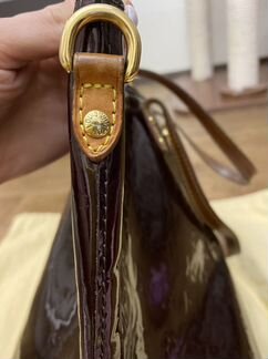 Louis Vuitton Amarante Monogram Vernis Bellevue GM