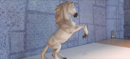 Лошадка коллекционная