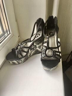 Босоножки Guess оригинал