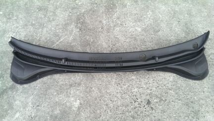 Новая водосточная панель жабо Хендай Солярис 2017