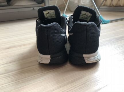 Кроссовки Nike Structure рефлективные