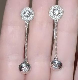 Серебряные серьги с фианитами