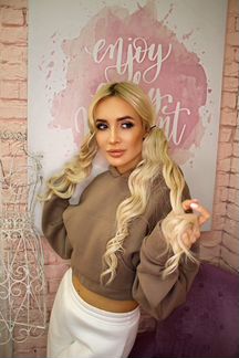 Модель на макияж