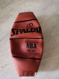 Баскетбольный мяч