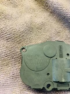 410475520 сервопривод заслонки печки Мерседес W164