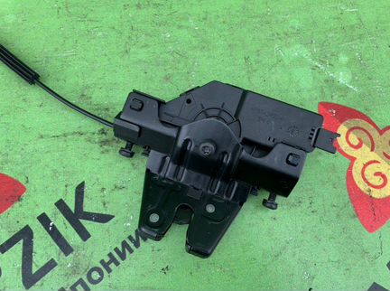 Замок крышки багажника Bmw 3 E90 N53B30A 3.0L 2010