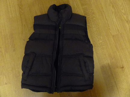 Жилетки теплые GAP и zara р. 110 (4-5 лет)