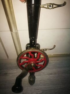 Ручная дрель сср