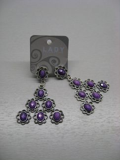Серьги с фиолетовыми вставками (бижутерия), новые