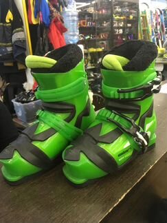 Ботинки для горных лыж