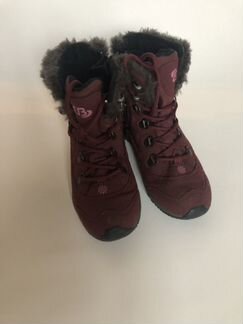 Ботинки сапоги новые утеплённые