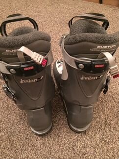 Горнолыжные ботинки Atomic