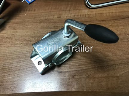 Хомут опорного колеса прицепа