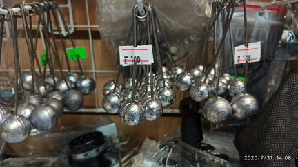Фонари приманки в т.ц.Фабрика в магазине Рыболов