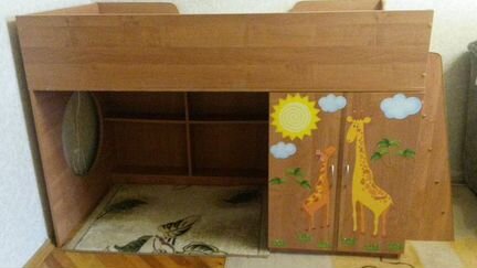 Кровать чердак с игровой зоной Сказка 2