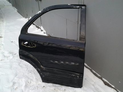 Kia Sorento 1 дверь задняя правая