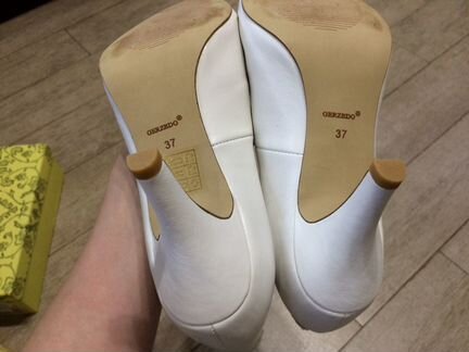 Туфли новые кожа 37