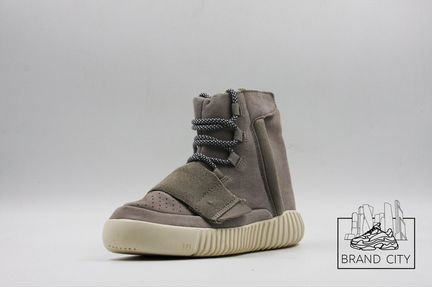 Adidas Yeezy Boost 750 Grey