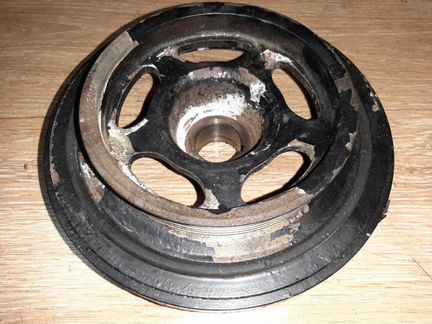 Шкив коленвала Mercedes-Benz Sprinter W906 W906