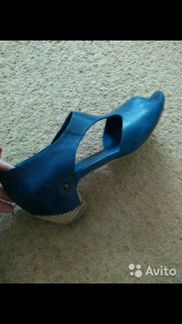 Босоножки синие Chester, б/у, в отличном состоянии