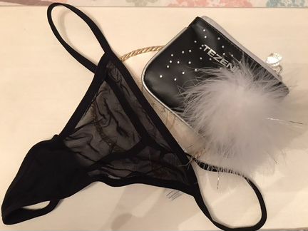 Трусики стринги в чехле Tezenis