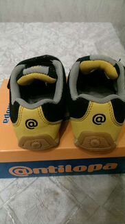 Кроссовки детские Antilopa