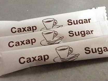 Авито стики. Сахар в стиках. Сахар в бумажных пакетиках. Сахар пакетированный по 5 гр. Дозатор для стиков сахара в стиках.