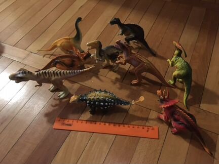 Динозавры фигурки