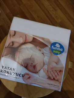 Простынь Funna Baby непротекаемая