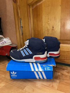 Зимние кроссовки adidas женские