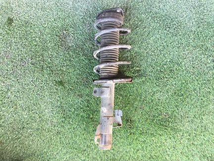 Амортизатор передний левый Volvo S40 II 2.5 2004