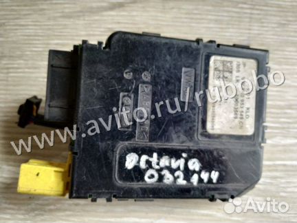 Блок подрулевых переключателей Skoda Octavia A5