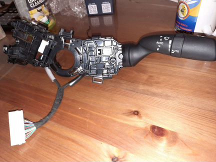 Переключатель подрулевой тойота камри 70 2018 2019