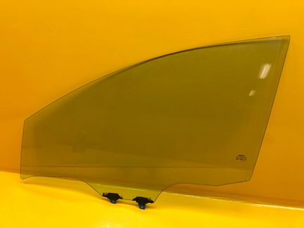 Стекло двери переднее левое Nissan Murano Z52