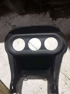 Лансер 10 консоль климат-контроля