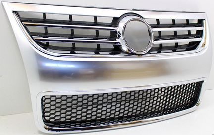 Решетка радиатора Фольксваген Туарег Touareg 2007