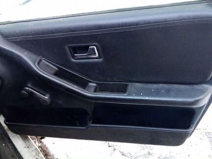 Дверные карты кожаные Audi 80 90