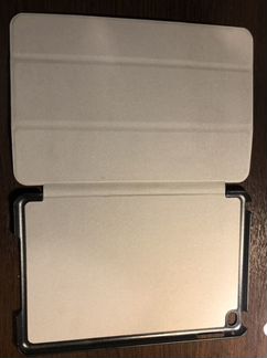 Чехлы для iPad mini 4